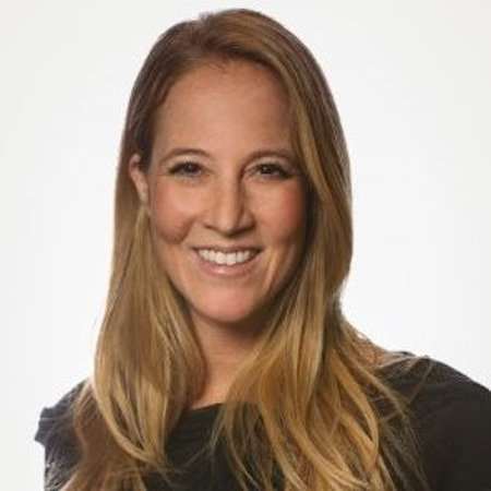 Kelly Thacker: SVP, Pemasaran, Commerce Cloud & CMO of (RCG) Retail and Consumer Goods, Salesforce.
