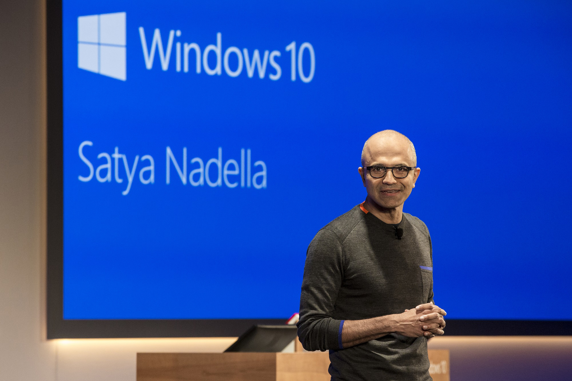 Microsoft Launches Windows 10
